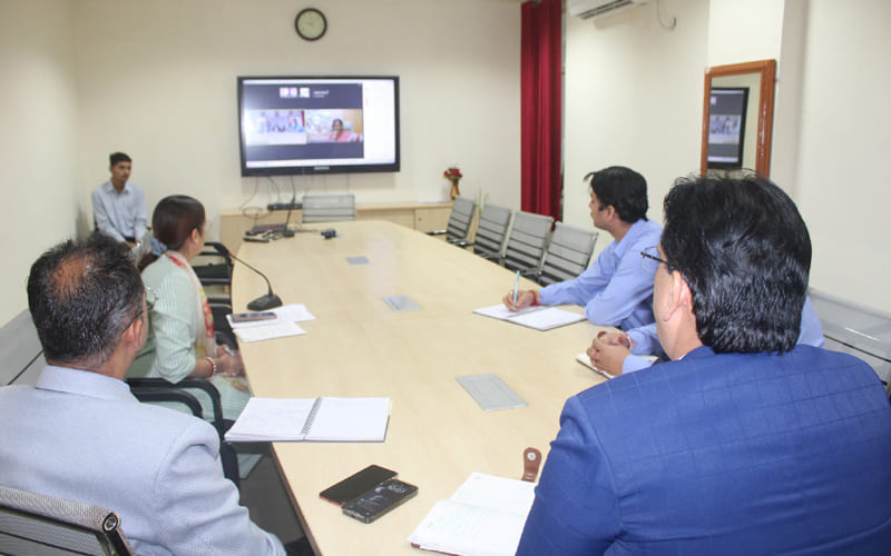 Industry-Oriented Legal Training Environment